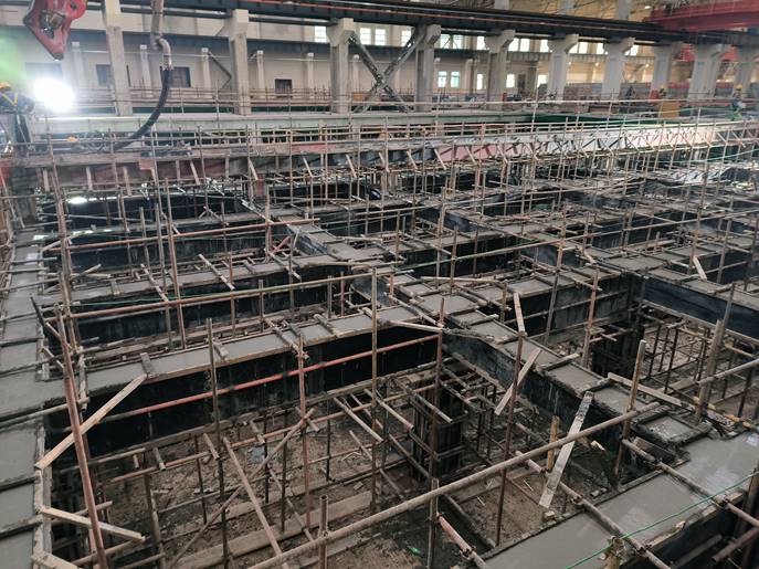 内蒙古赤峰项目顺利实现电解槽支架浇筑