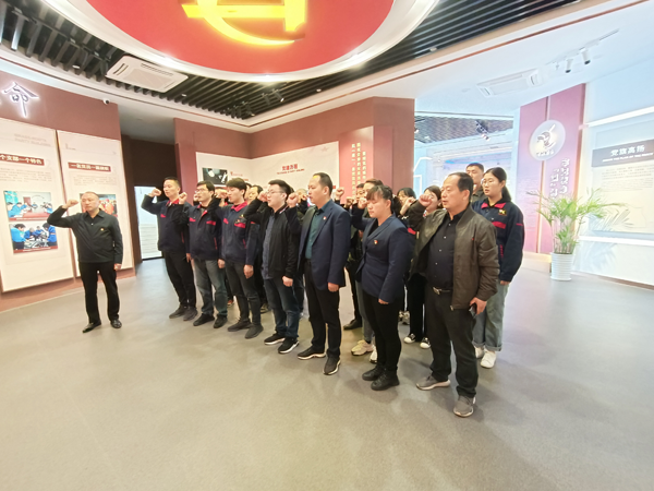 建材公司党支部发展共建党员活动 