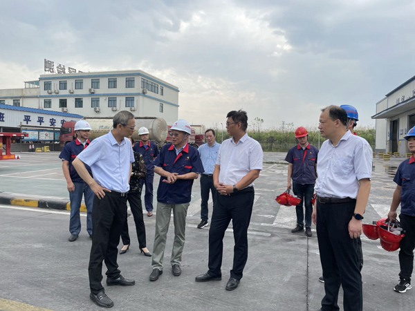 省生态环境厅副厅长到建材公司调研 省生态环境厅副厅长到建材公司调研