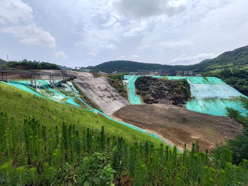 铜山、、、前山露天采坑复垦项目实现